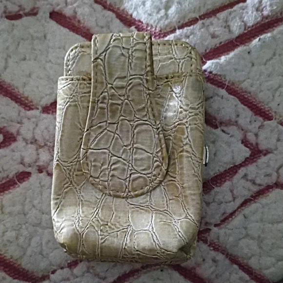 Textured Beige Rectangular Box - Picture 4 of 4